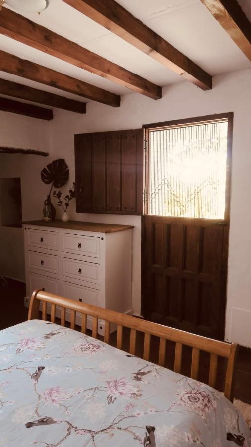 Cortijo Paraiso Charcon Higuera Exterior photo